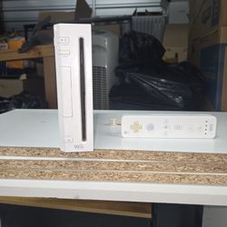 Nintendo Wii & 3 Games