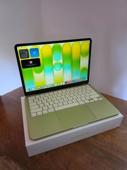 MacBook Neo 13 inch 256GB Unlocked