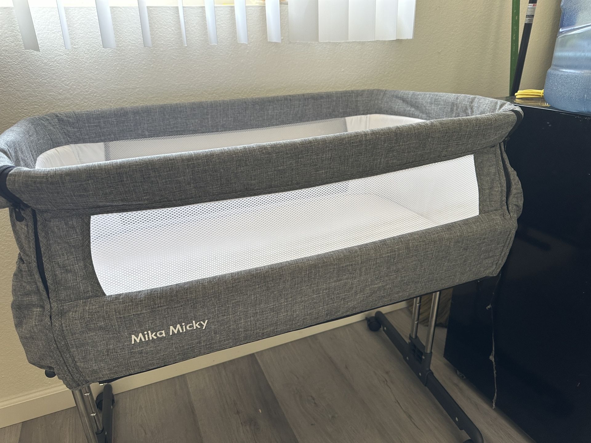 Brand New Bassinet