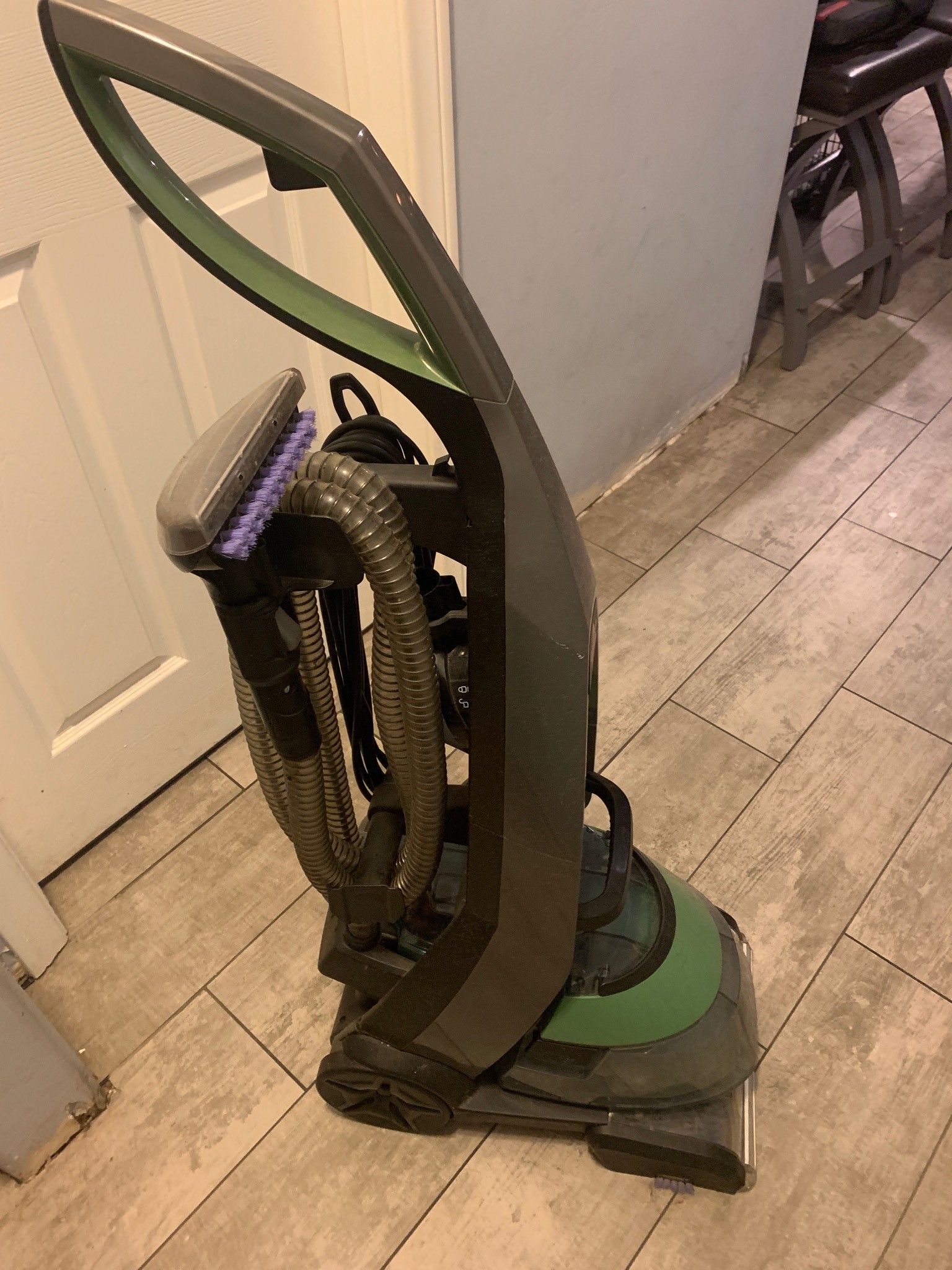 Bissell Floor Finishing Machine for Sale in San Diego, CA OfferUp