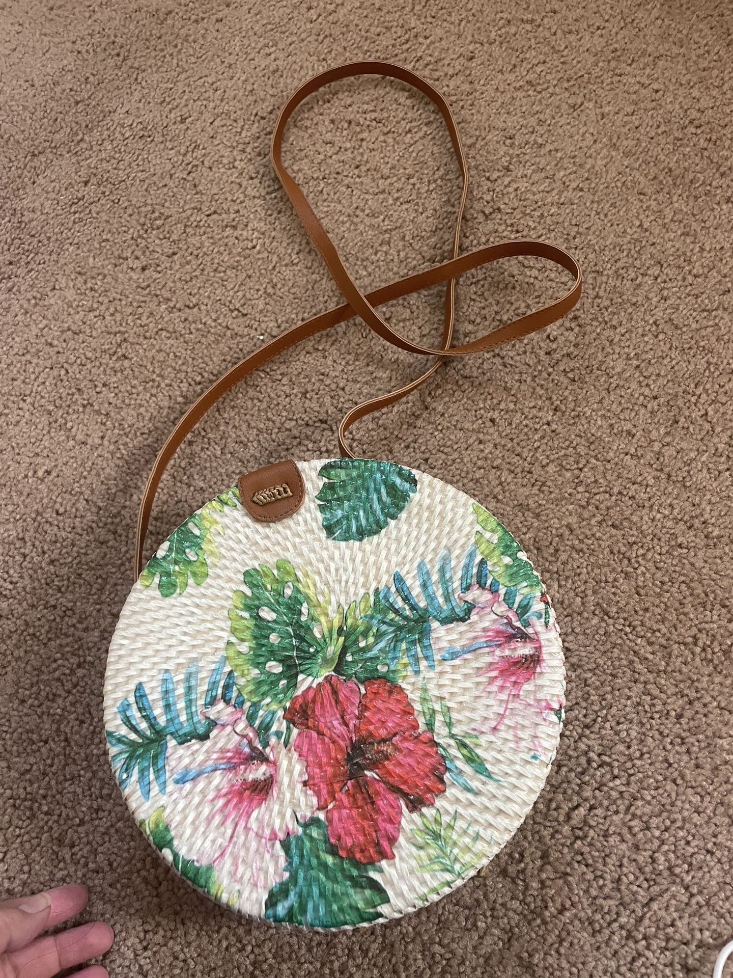 Minimalist Round Crossbody Bags Handmade Straw Bag