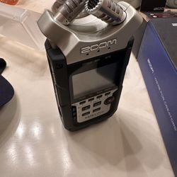 Zoom H4nPro Portable Recorder 