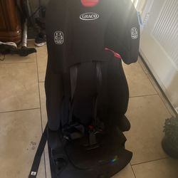 Graco Tranzitions 3-in-1 Harness Booster Car Seat