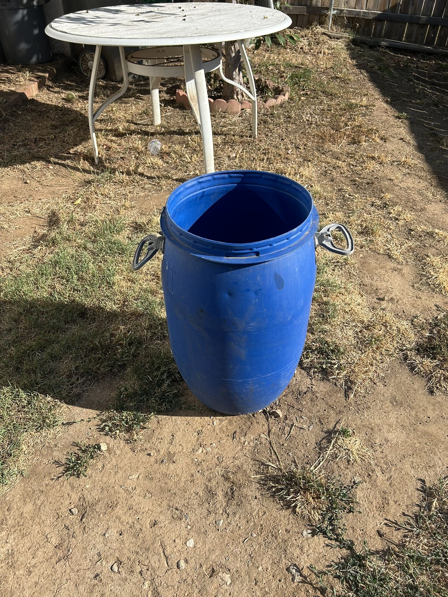 10-15 gal container 