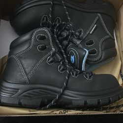 Avenger Work Boots 