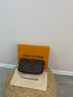 Louis Vuitton Pochette Damier Ebene