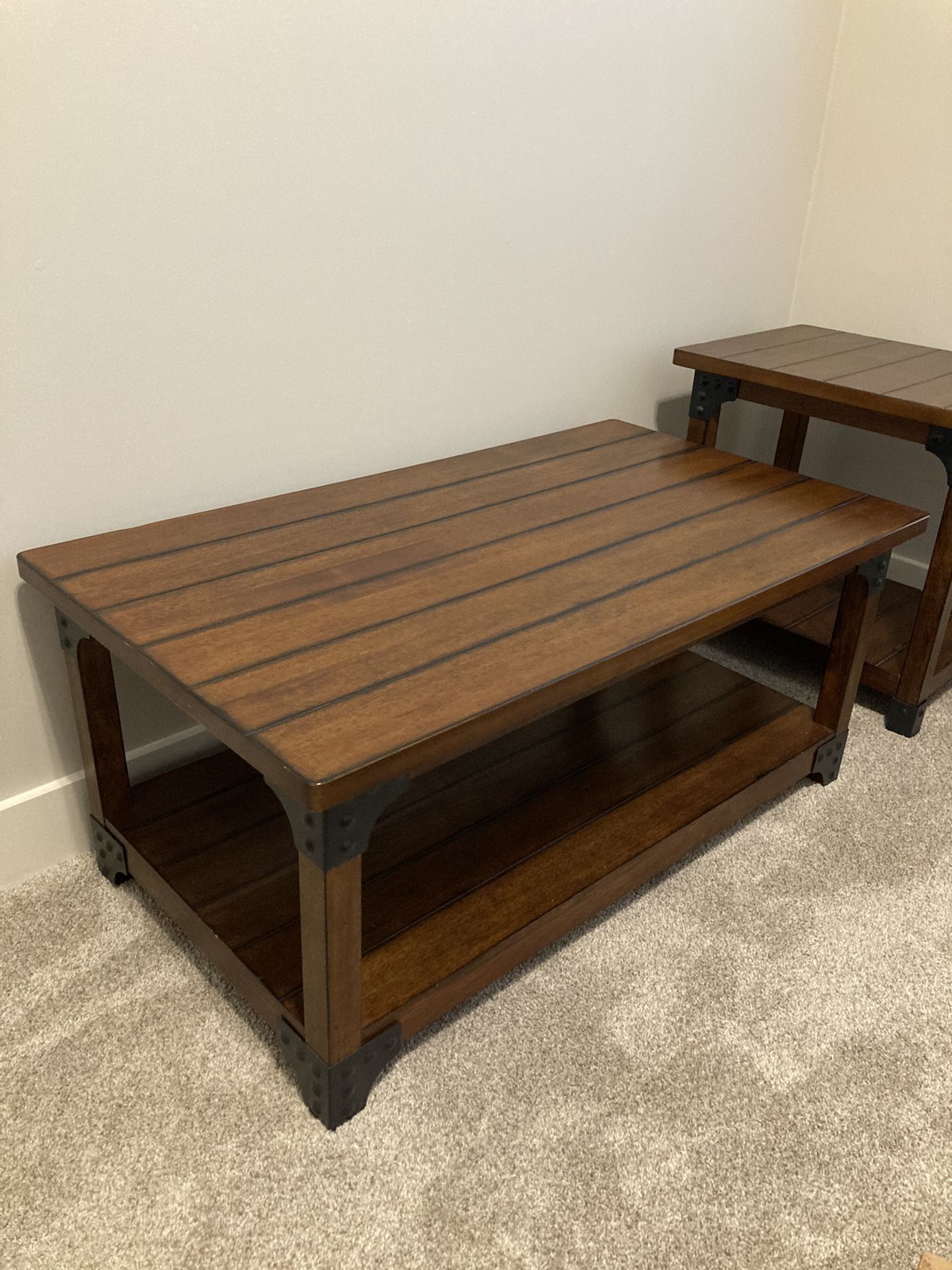 Coffee Table With 2 End Tables