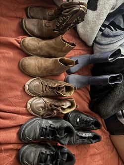 Boys shoes