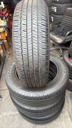 225/60/18 Dunlop Grand trek Pt20.... All 4 Tires Available With Good Life Left 