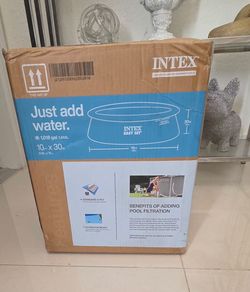 New 10ft Inflatable Pool