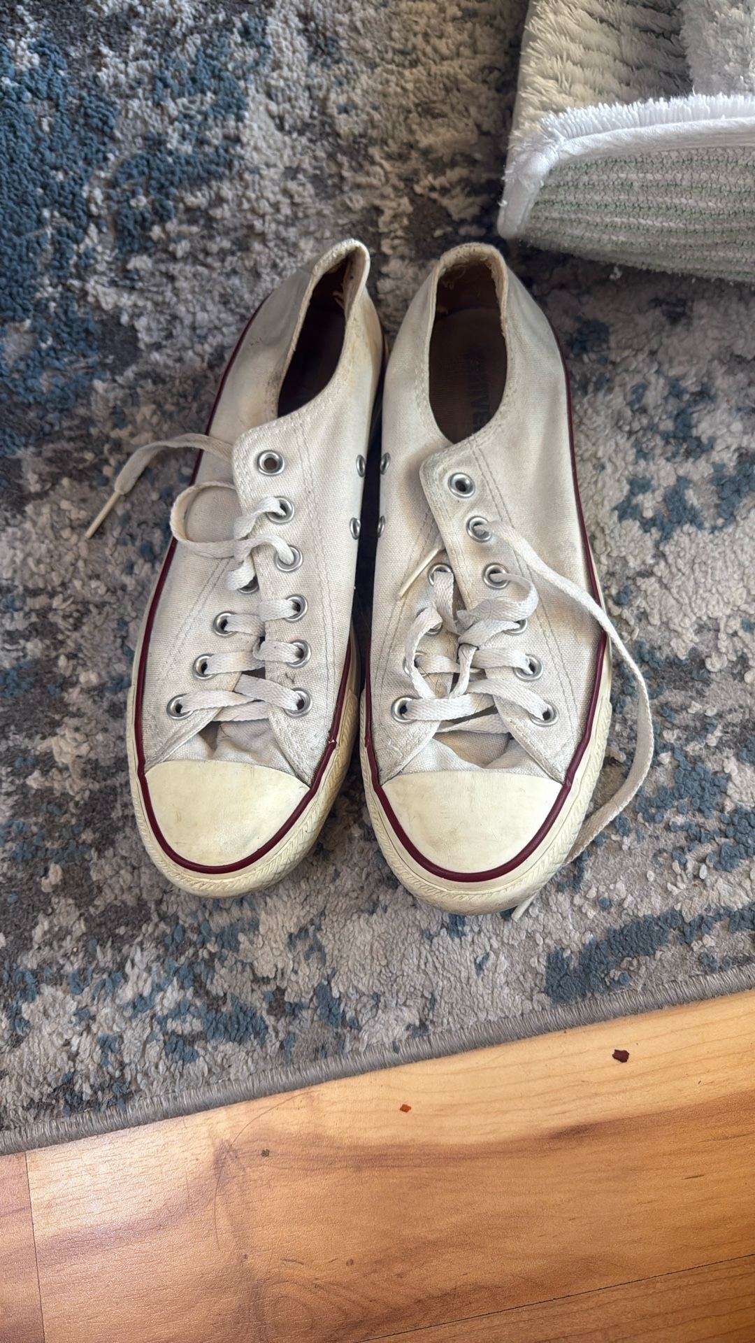 Converse Size 6 Man 