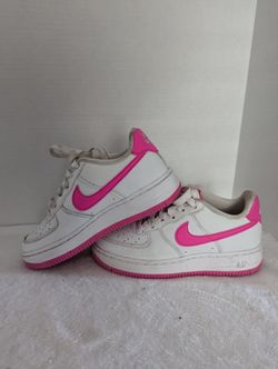 Nike Girls shoes ( Youth Size 2)