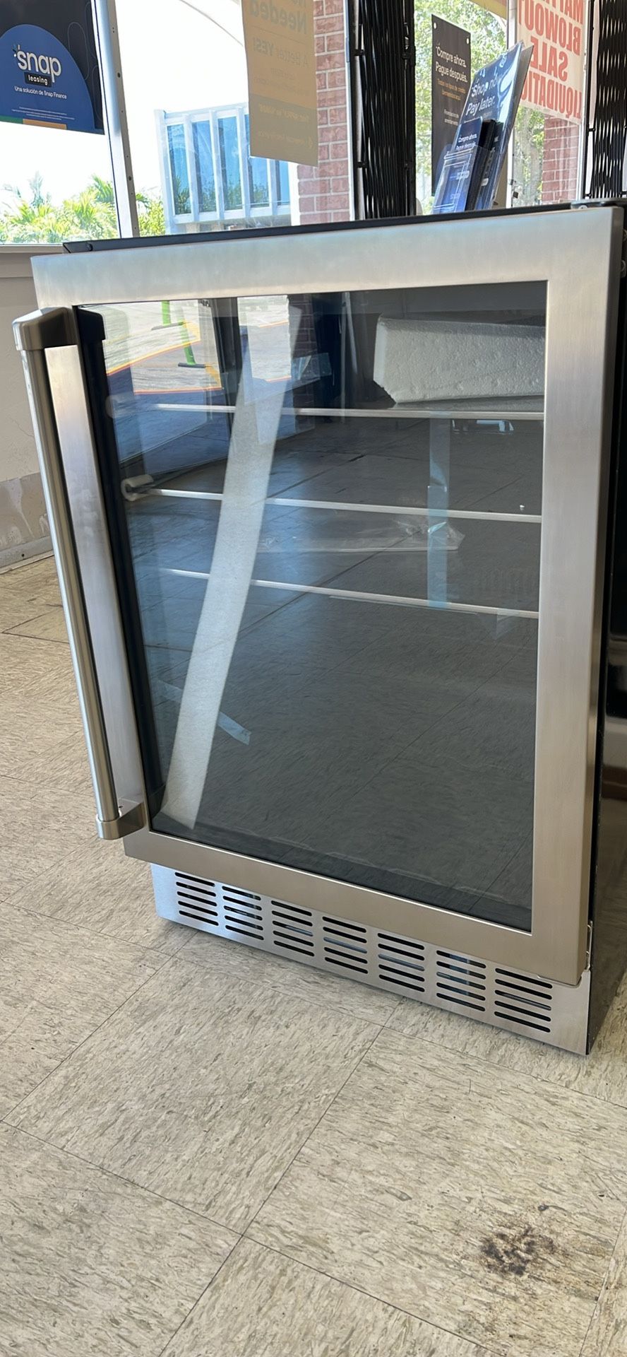 New ZLINE Beverage Fridge In Stainless Steel- 154 Can (Financing Available)