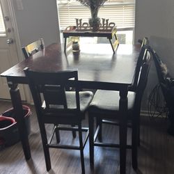 Small dining table 4 chairs