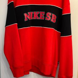 Nike SB Men’s Sweater Large