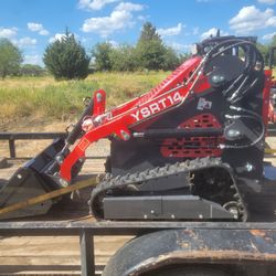 Mini skid steer