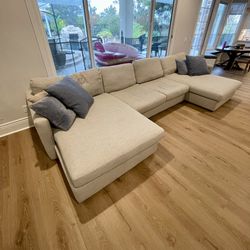 Bassett Custom Sectional Sofa – Double Chaise | Solid Frame | Needs Minor Upholstery Repair