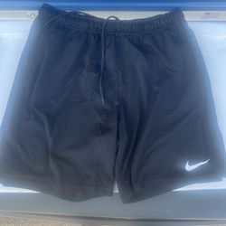 Nike Dri-Fit Vintage Men's Black Light Shorts Size XL 