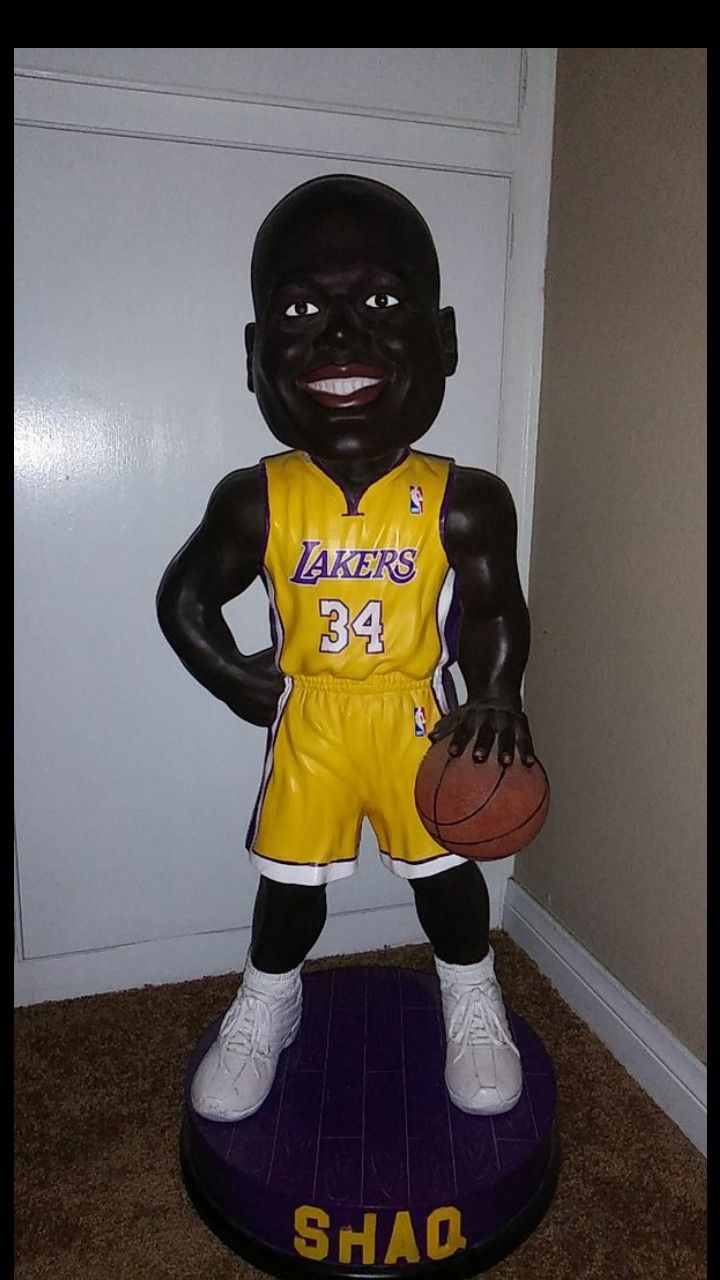Shaq 3 foot tall limited edition bobblehead