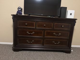 Dresser 4 Sale - 1 Year Old