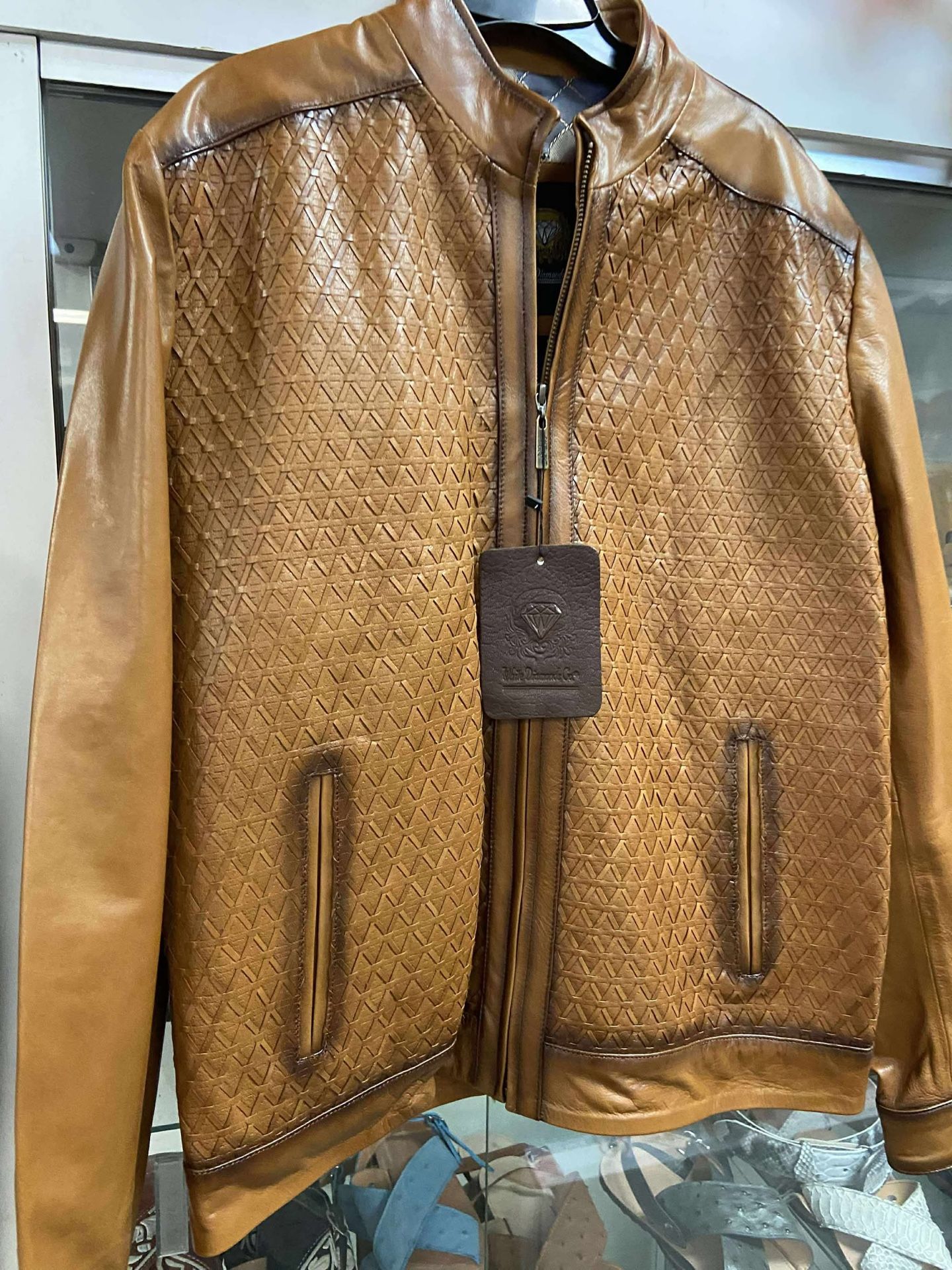 Nuevas chamarras de Piel original trenzada a mano