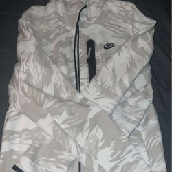 Nike Tech Fleece Summit White L