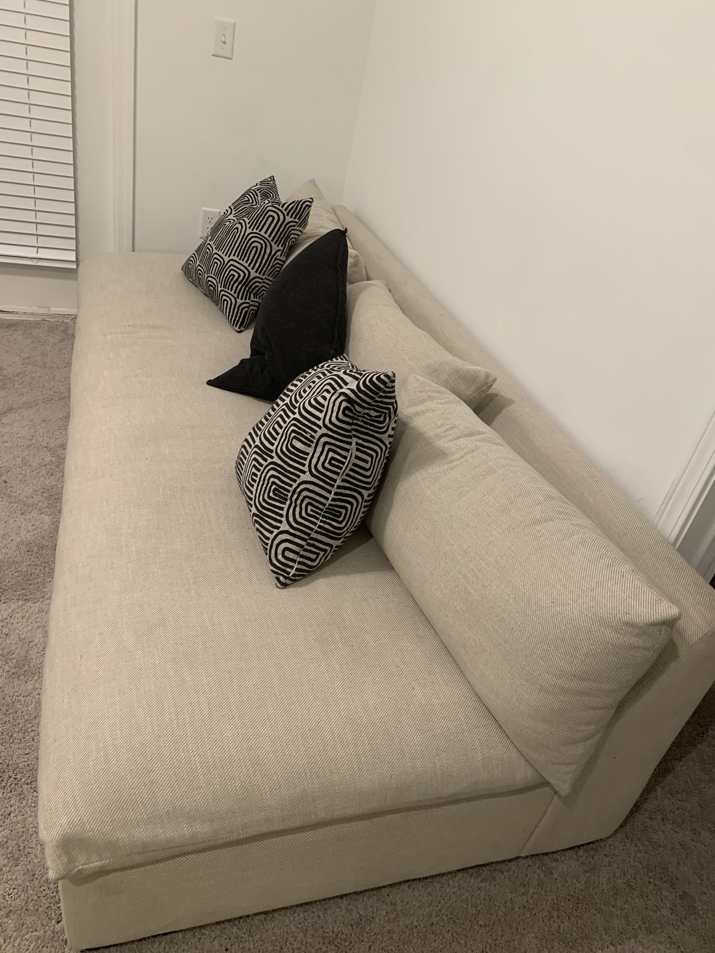 Very Nice Couch With Pillows