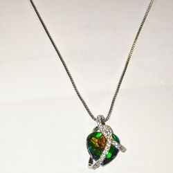 Rainbow Aurora Borealis Heart Necklace in 18K White Gold Plated Never Worn!