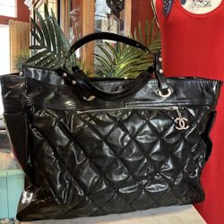 CHANEL Paris-Biarritz Tote