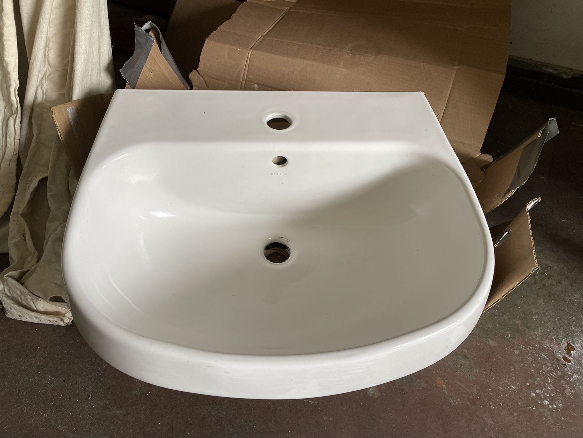 Free White Kohler pedestal sink