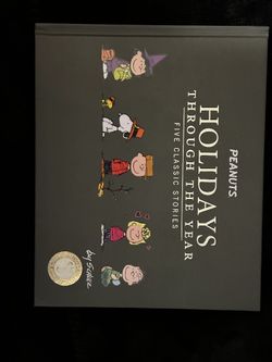 Peanuts Holidays Through The Years Five Classic Stories Hallmark Gift Books 2006 

Peanuts Holidays Through the Years 
  Five Classic Stories    Great
