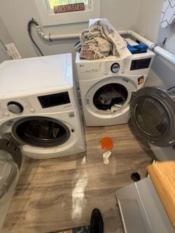 LG Front Load Washer and Dryer Set
