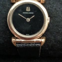 Vintage Universal Geneve Watch 1977