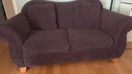Stylish couch set