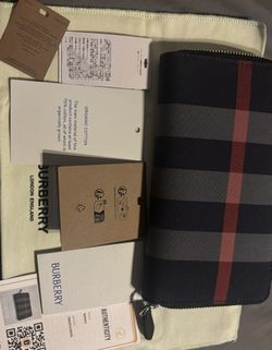 Burberry Check Zip Around Wallet 2026