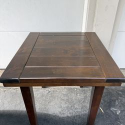 Corner Table 