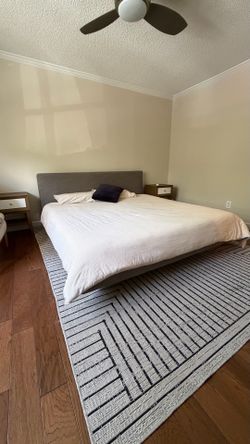 King bed frame - no matress. Moving sale. Pickup in South Palm Beach. Please visit my profile for more items.