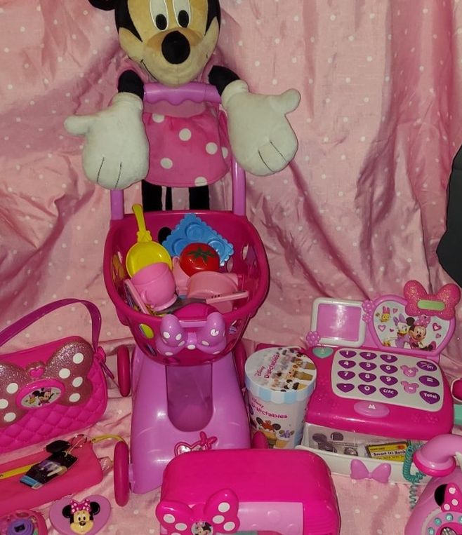 Minnie Mouse Toy Group