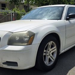2006 Dodge Magnum