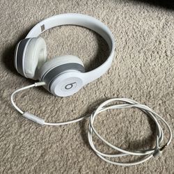 Beats Solo Headphones (Wired, not Bluetooth)