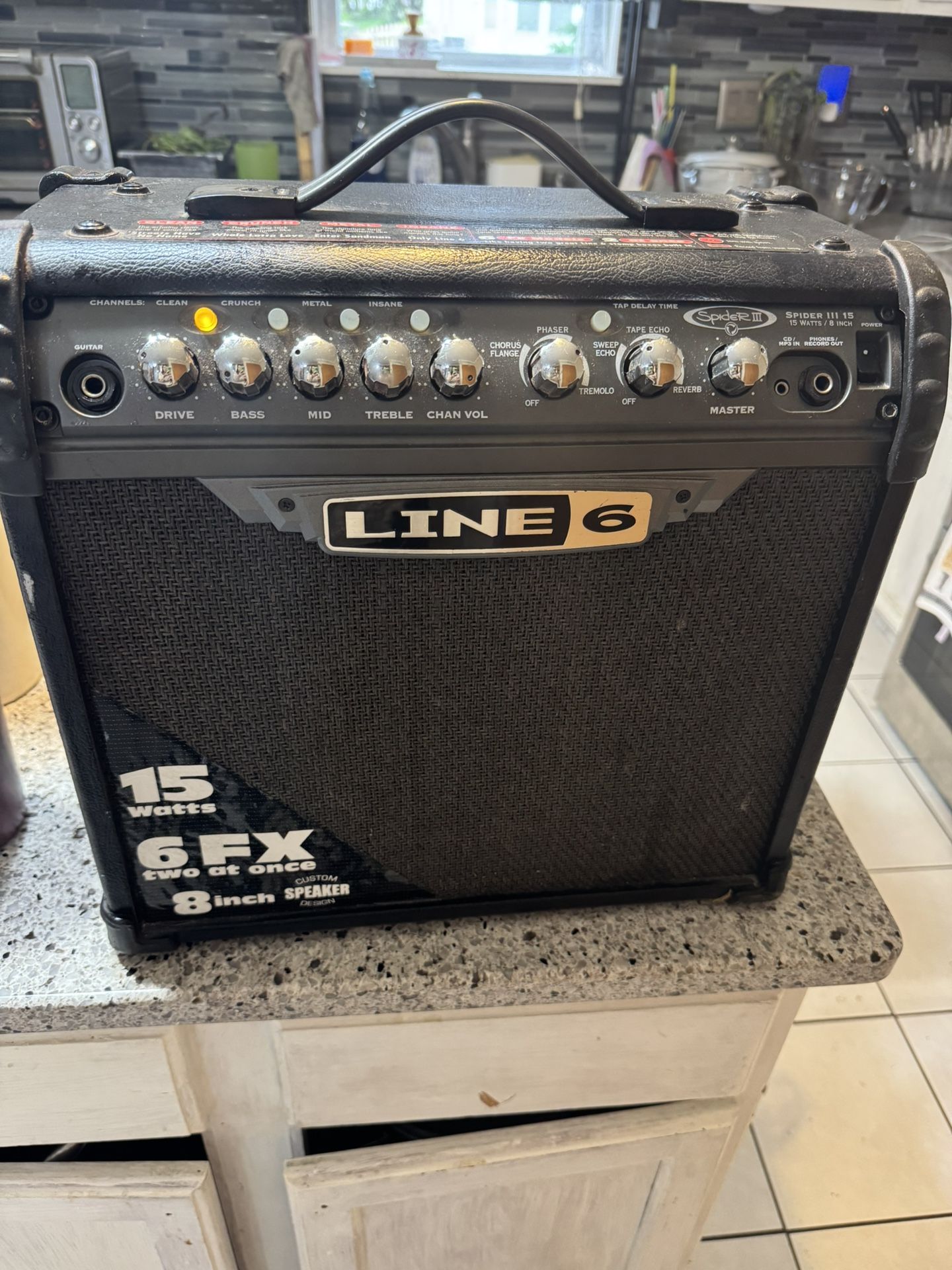 Line 6 Spider III Guitar Modeling; 15 watts