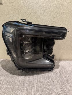 2021-2024 GMC YUKON HEADLIGHT RH