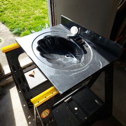 Beautiful Black N White Marbel Bathroom Sink In New Condition Only  50$