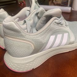 ADIDAS LUX WOMENS SIZE 7.5 
