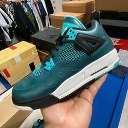 Nike Air Jordan Retro 4 TEAL Size 6.5 GS