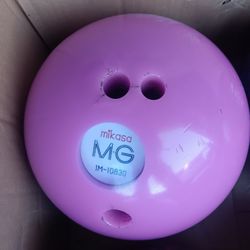 RARE 70s MG Mikasa Bowling Ball  11lbs 