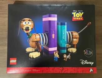 LEGO Disney Pixar Toy Story Slinky Dog Bookends Set 43301