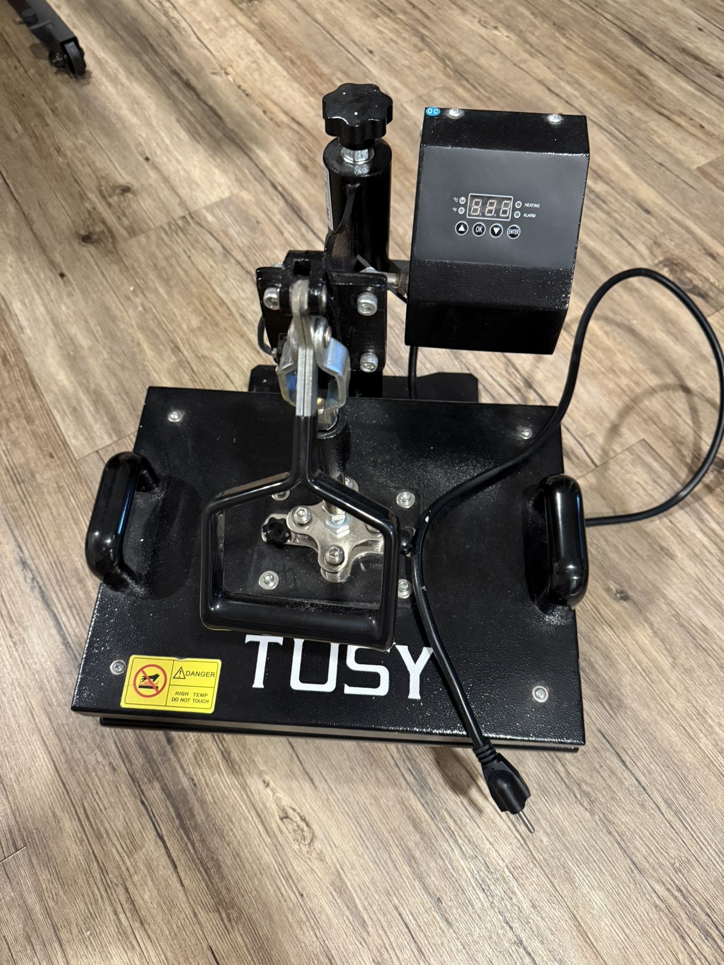 TUSY Heat Press