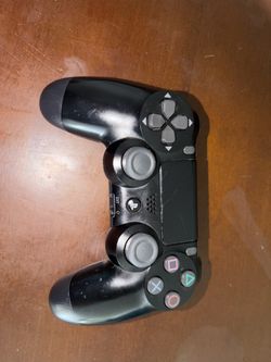 PS4 controller