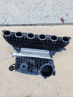 S58 intake manifold